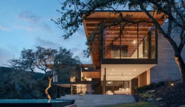 America’s Top Architects: A Parallel Architecture Defies Gravity On A Hillside Outside Austin