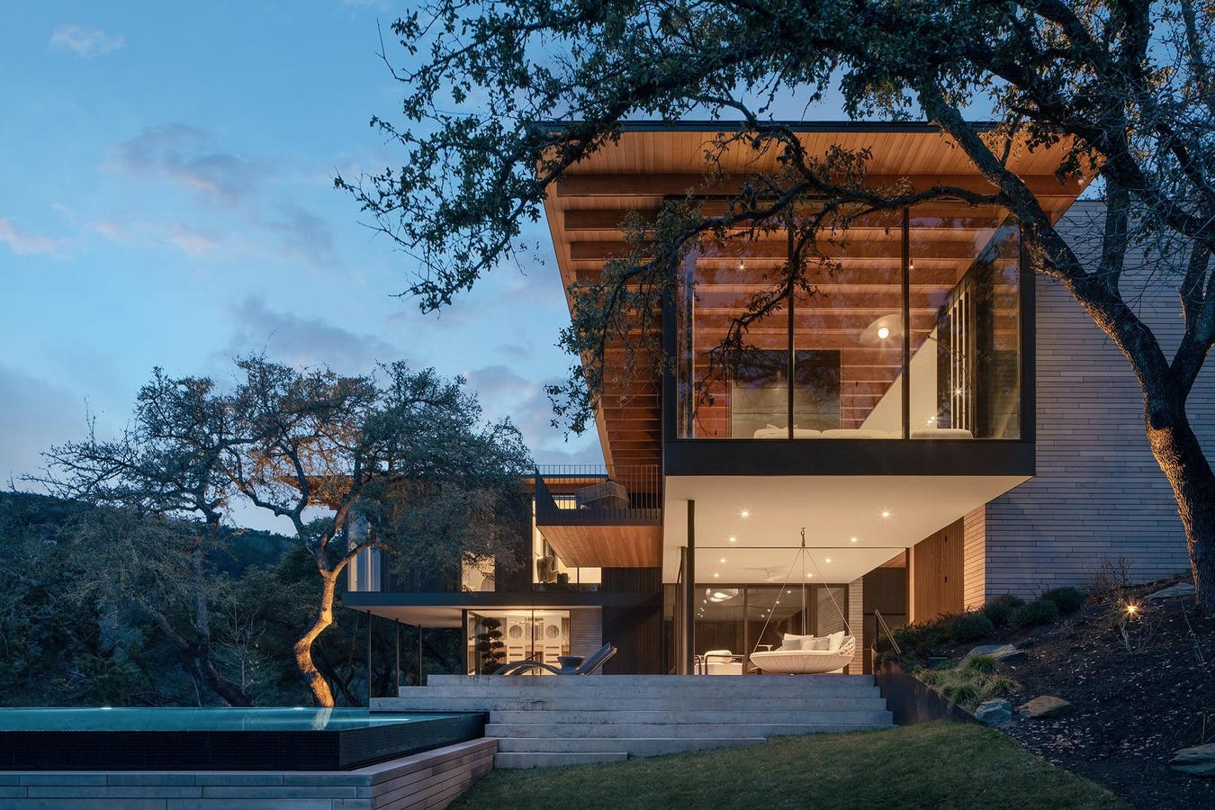 America’s Top Architects: A Parallel Architecture Defies Gravity On A Hillside Outside Austin