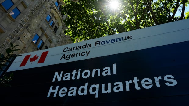 GST top-up payments begin Friday for eligible Canadians
