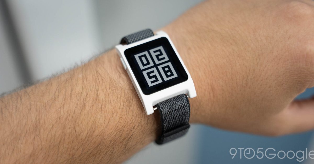 I strapped a Pebble watch to my Fitbit Air – can that be a real thing?