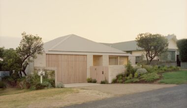 Sorrento House / Victoria Merrett Architects