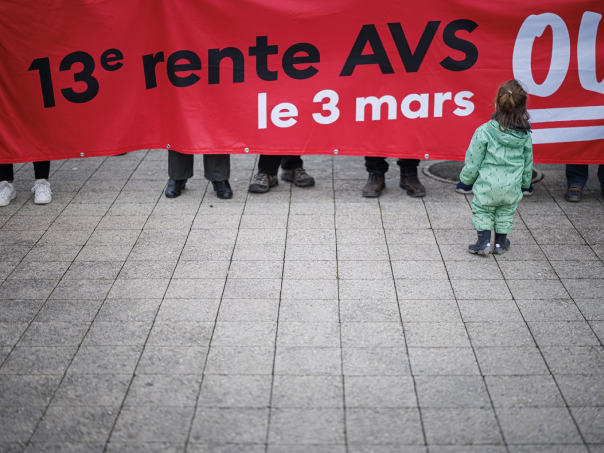 Swiss Senate backs mixed financing for 13th pension