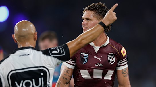 Referee Ashley Klein sends Kalyn Ponga from the field.