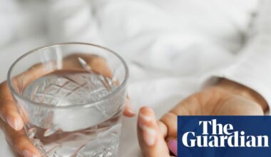 NHS staff battling wave of food supplement disinformation | NHS
