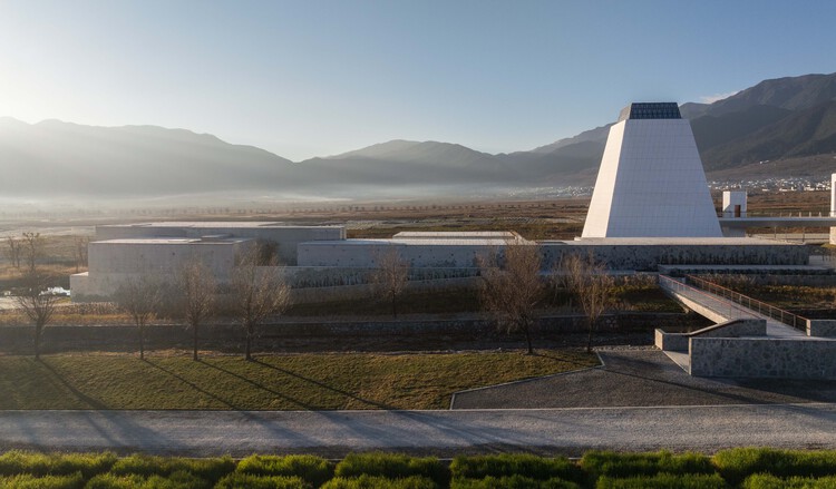 YunTuo Distillery / OLI Architecture - Image 15 of 30