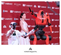 More Honor phones and robots at SIFF