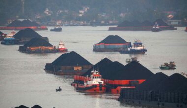 Coal prices soar on Indonesia export controls, China mine disaster