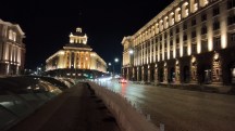 Low-light video screengrabs, Poco X8 Pro Max: 0.6x - Poco X8 Pro vs. X8 Pro Max