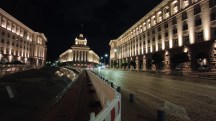Video screengrabs, low light: 0.5x -  (3840x2160px) - Motorola Razr 70 review