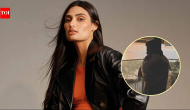 Athiya Shetty shares a glimpse of daughter Evaarah's precious moments with dad KL Rahul and grandfather Suniel Shetty |