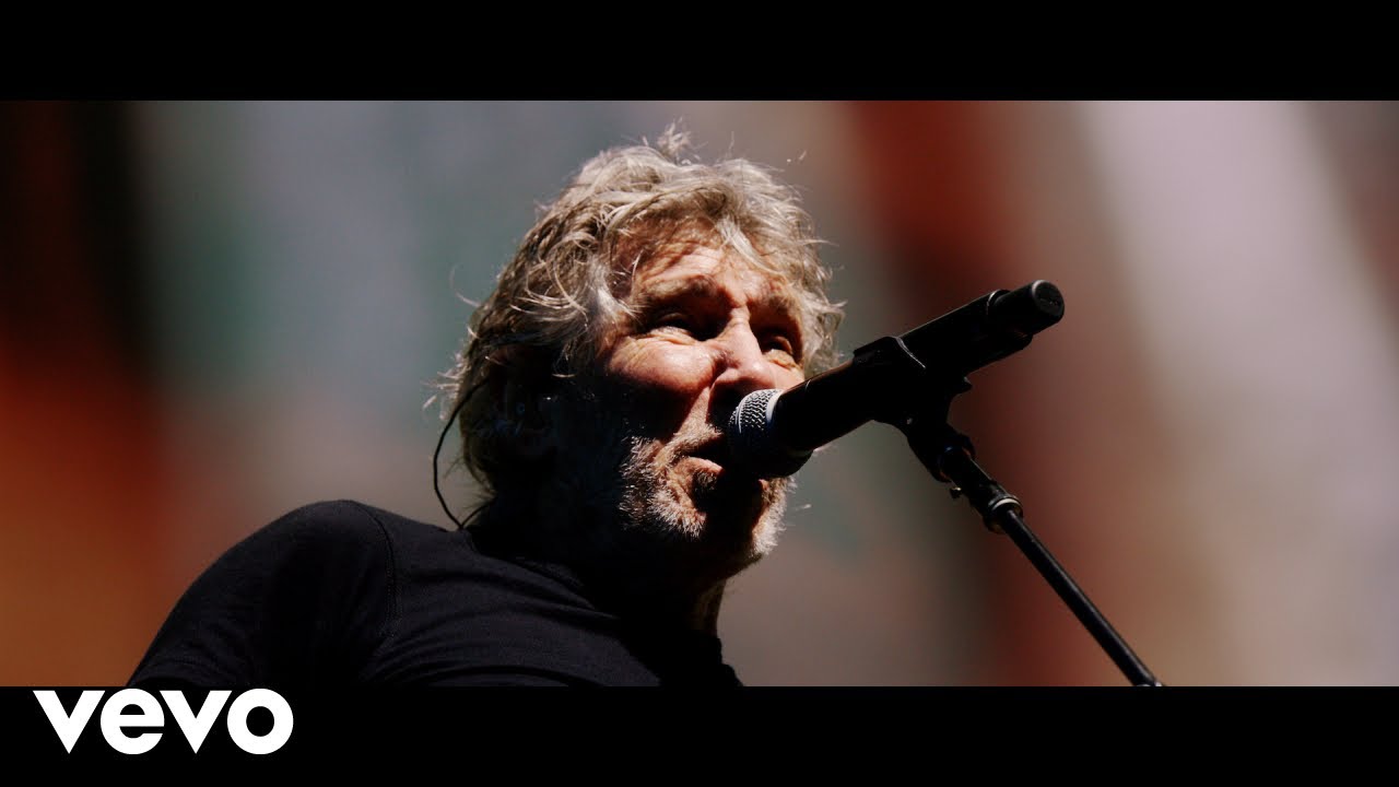 Roger Waters - Us & Them (Live in Amsterdam, June, 2018) - YouTube