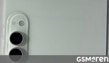 New supply chain report claims the iPhone Ultra will be unveiled as scheduled