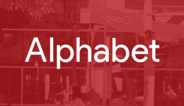 Alphabet's Google Cloud Backlog Just Hit a Record $462 Billion. Time to Buy the Stock?