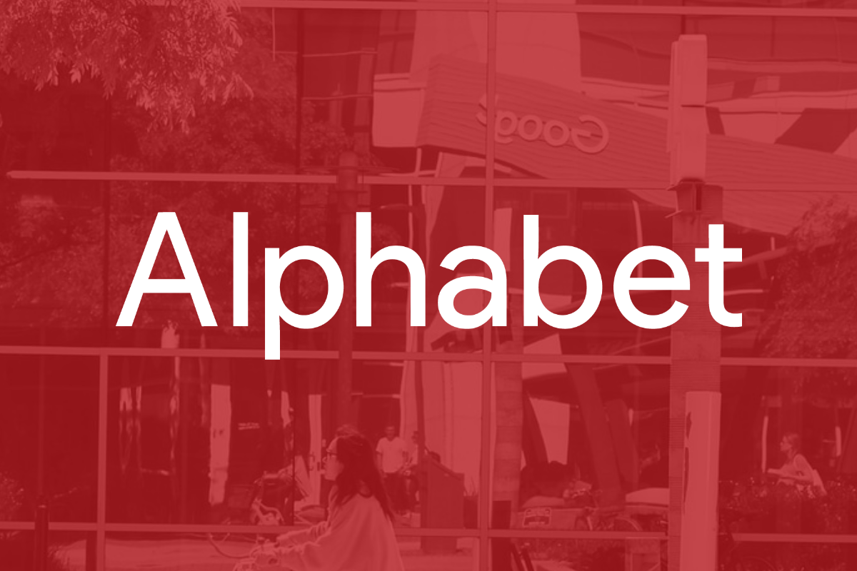 Alphabet's Google Cloud Backlog Just Hit a Record $462 Billion. Time to Buy the Stock?