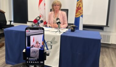 Nova Scotia failing to properly oversee addictions, mental health care, says AG