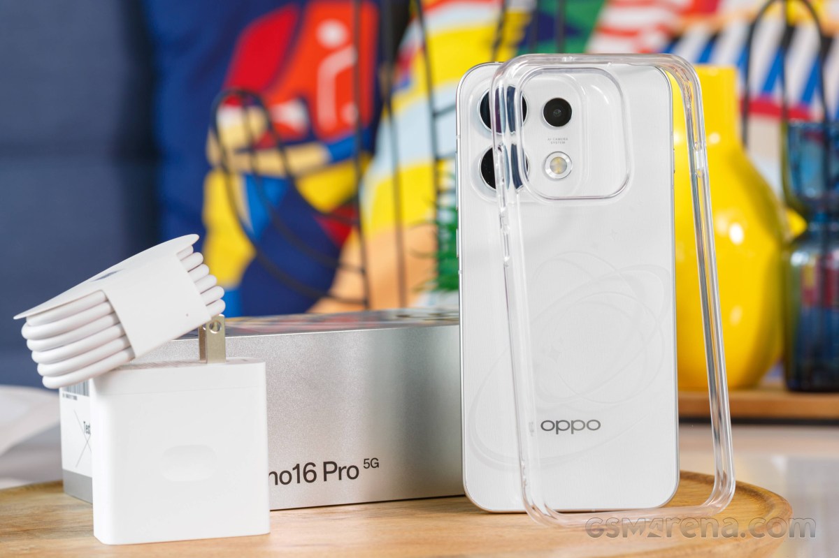 Oppo Reno16 Pro in for review
