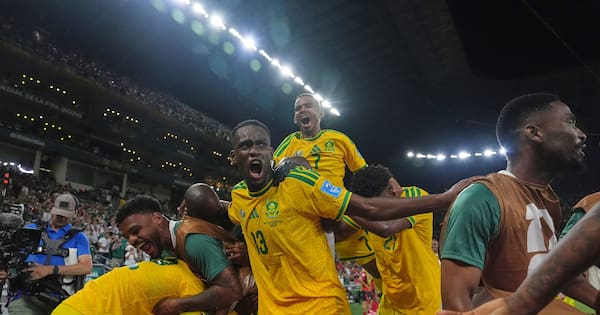 South Africa into first World Cup knockouts with win over South Korea