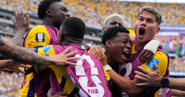 Ecuador stuns Germany to reach World Cup knockouts