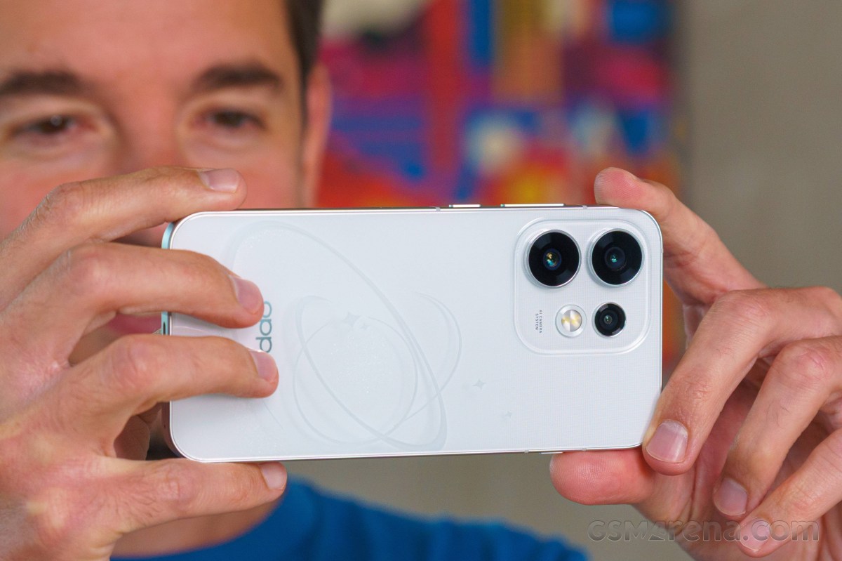 Oppo Reno16 in for review