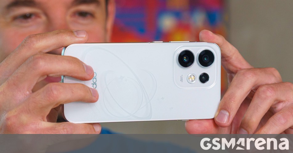 Oppo Reno16 in for review
