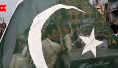 Pakistan's debt hits record Rs 81.9 trillion, highest in nation's history