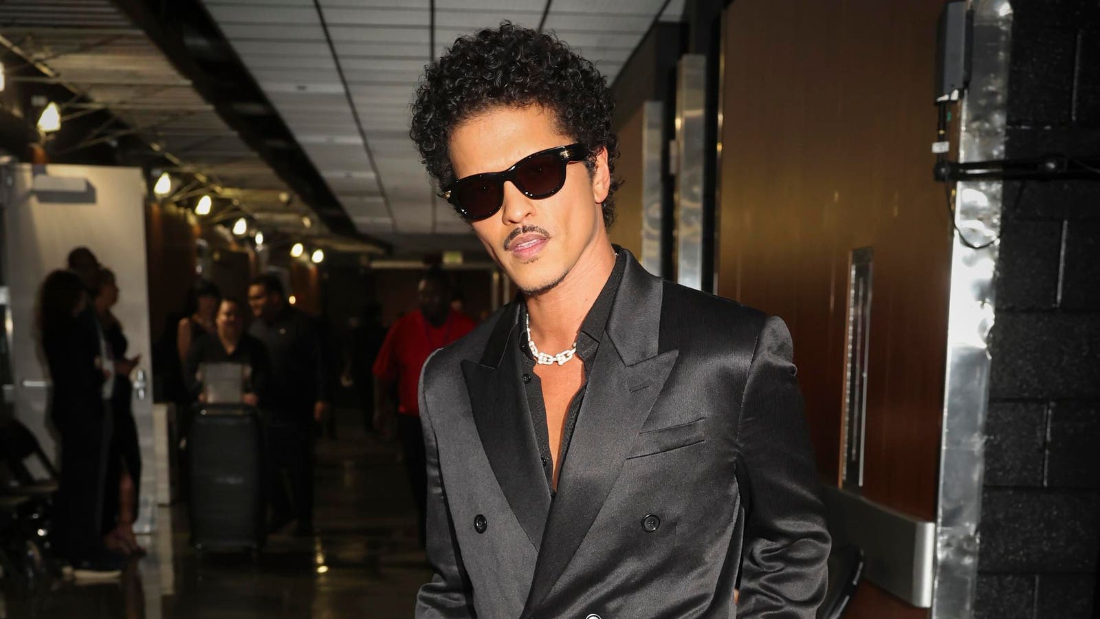 Bruno Mars Matches One Of Miley Cyrus’s Most Impressive Chart Records