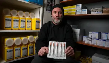 Illegal peptides: Surge in demand for sterile equipment puts pressure on Victoria’s needle and syringe programs