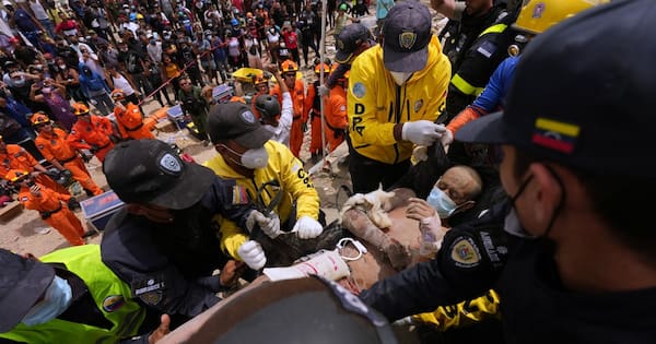 Venezuela quakes: Story of survival cuts through days of tragedy