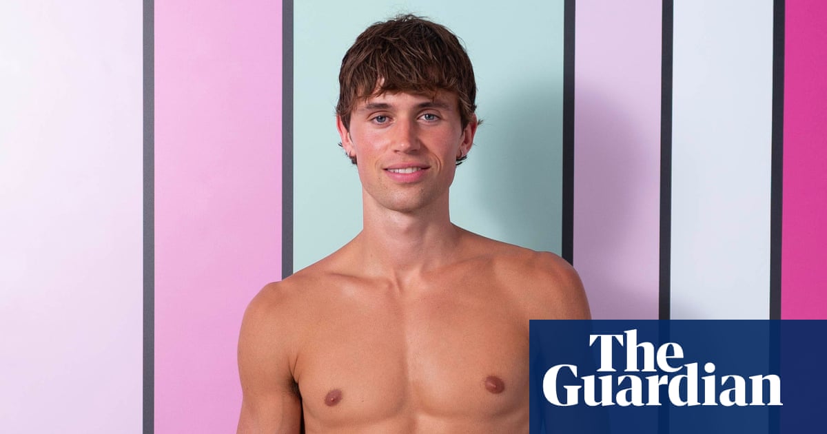 Love Island contestant reportedly leaves show over link to stabbing | Love Island
