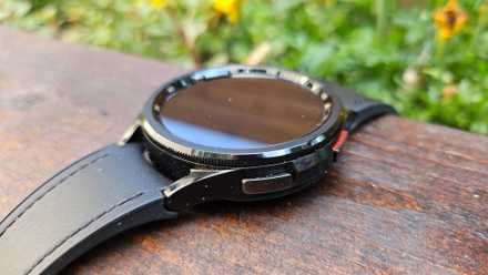 Samsung Galaxy Watch 6 Classic buttons and bezel.