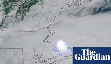 Meteor over Massachusetts prompts reports of booms across US and Canada | Meteors