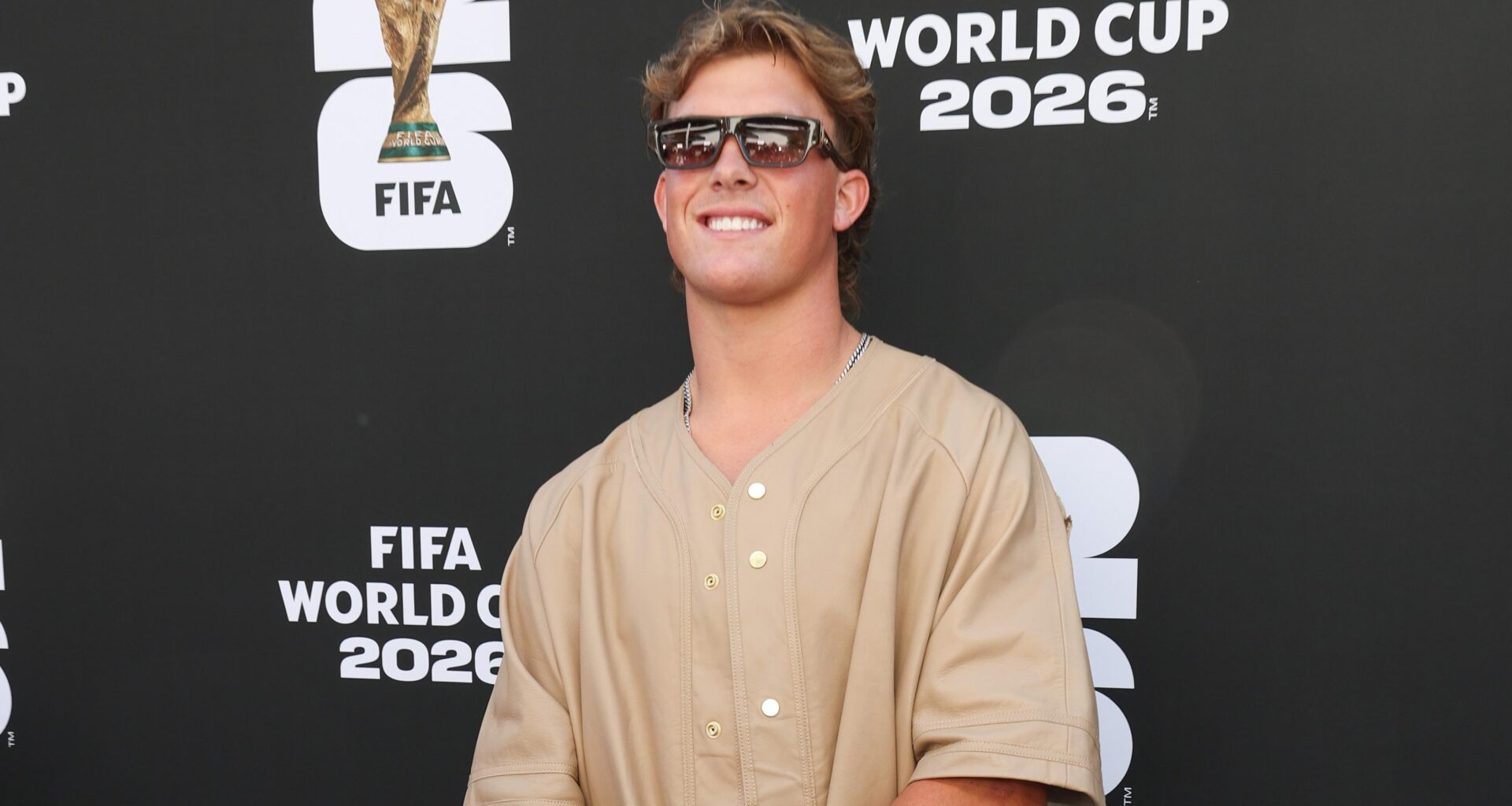 Jaxson Dart, Tom Cruise Among Celebrities to Attend USMNT's FIFA World Cup Opener in Videos, Photos