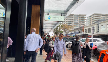 SunLive - Bomb threat sparks council evacuation