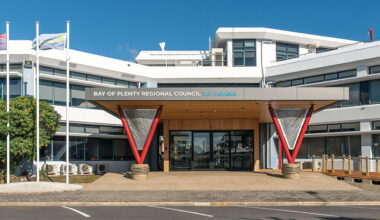 SunLive - Bay of Plenty councillors split on $3b asset move