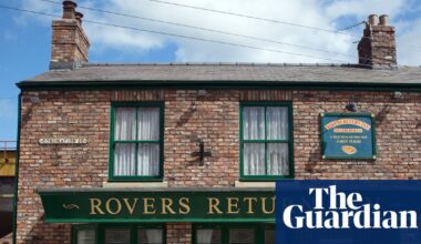 Sky makes £2bn spending pledge as it prepares takeover of ITV broadcasting arm | Mergers and acquisitions