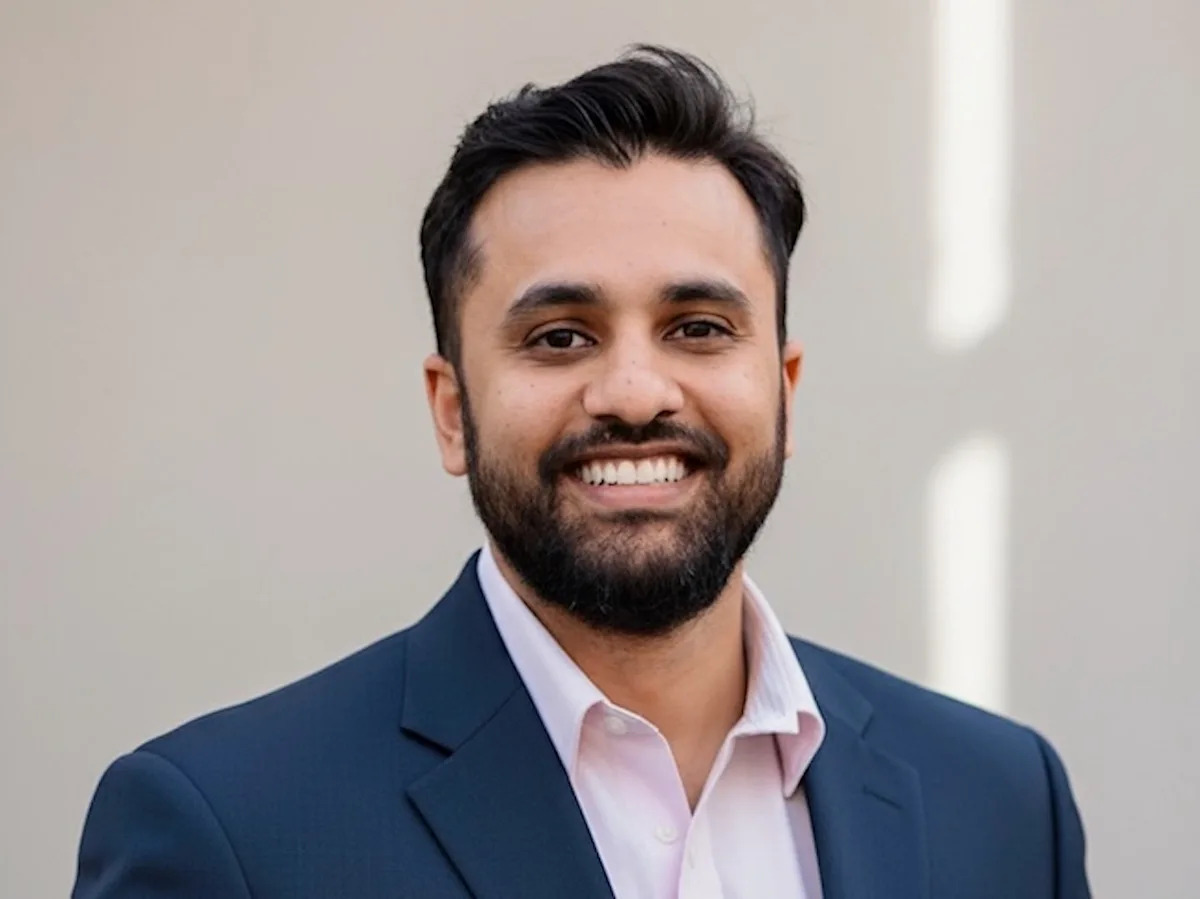 I left Google after making nearly $1M in a year. Fears about layoffs and missing out on the AI boom gave me the push.