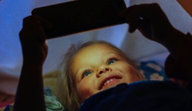 German Study: Heavy Use of Short Videos Increases Stress and Weakens Attention in Young People