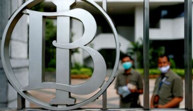 Indonesia central bank raises policy rates again to support rupiah