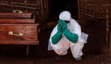How health workers in DR Congo are treating Ebola and staying safe