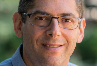 Voices of microbiome researchers in an artificial intelligence era