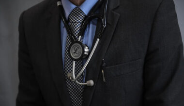 Doctor's drug prescribing had 'direct role' in deaths