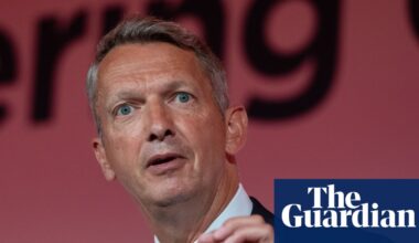 Make pension tax relief only available to savers prepared to invest in UK, Andy Haldane says | Pensions industry