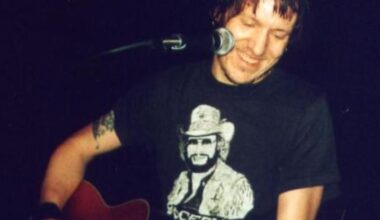 Elliott Smith finds immortality as an asteroid
