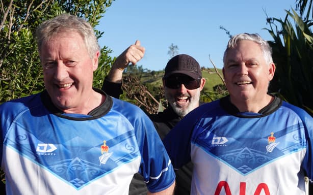 Northland MP Grant McCallum, Sports Minister Mark Mitchell and Kerikeri photobomber Martin Stotter.