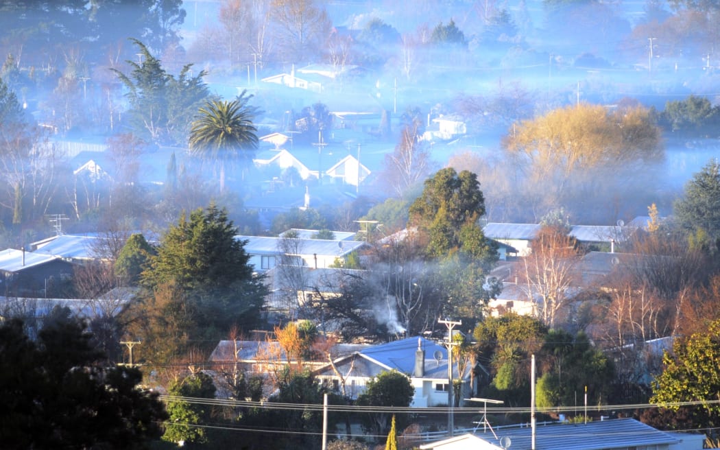 Wood burning causes elevated levels of small air pollutants. PHOTO/PIERS FULLER one-time use only, must credit Piers Fuller