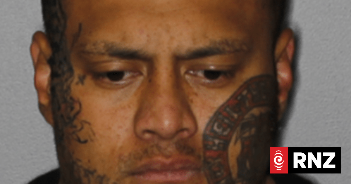 Police hunt for inmate who didn't return after compassionate leave