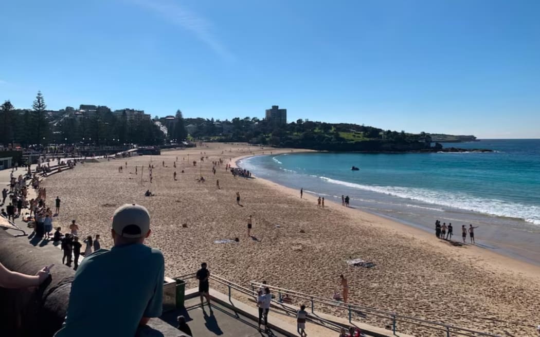 Coogee Beach along with neighbouring beaches have been closed. (ABC News: James Lawrence)