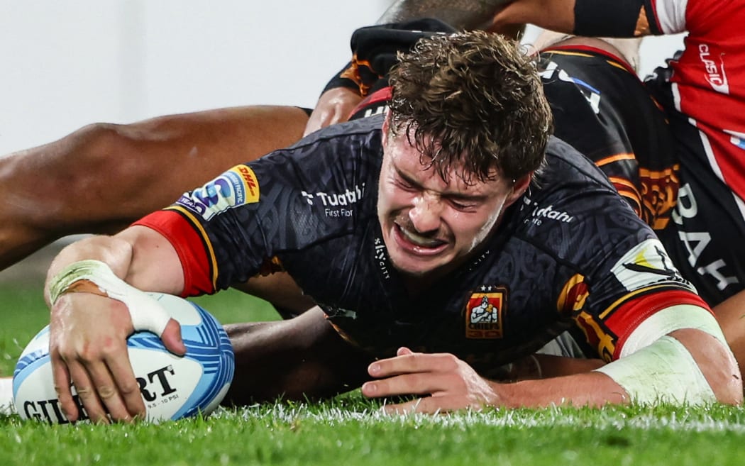Isaac Hutchison of the Chiefs scores a try, Chiefs v Crusaders, semi final match of the 2026 Super Rugby Pacific rugby union competition at FMG Stadium, Hamilton, New Zealand on Friday 12 June 2026. Photo credit: Brett Phibbs / Photosport