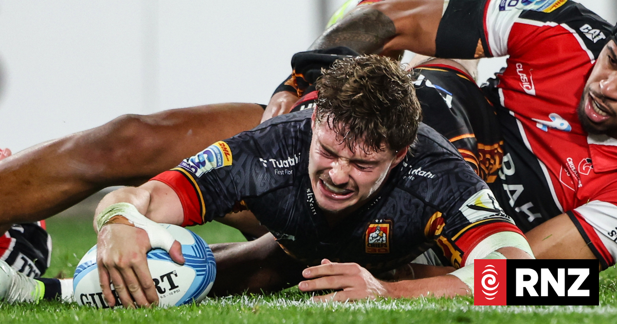 Live: Chiefs v Crusaders, Super Rugby Pacific semi-finals