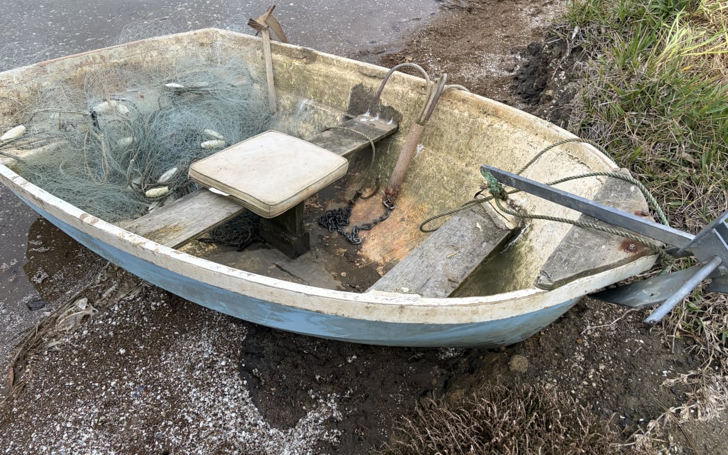 The dinghy was found at Hihi Beach on Thursday 11 June.